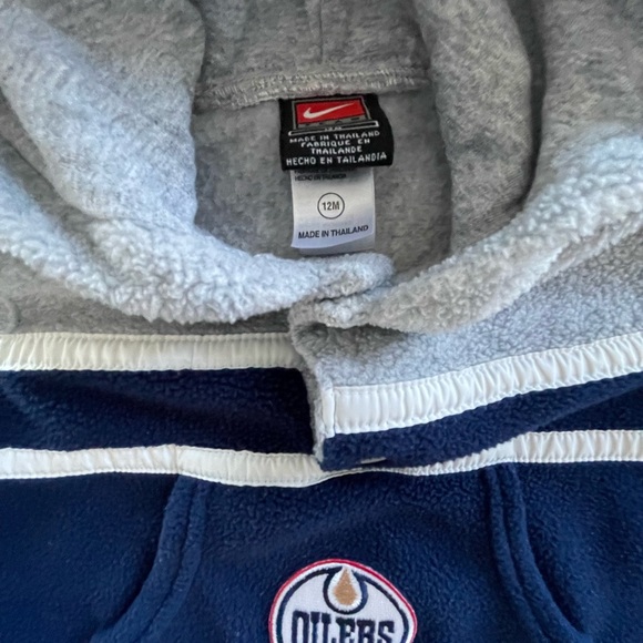Nike Oilers Hockey Team 12 month old Winter Snowsuit. Great condition! - Picture 5 of 6